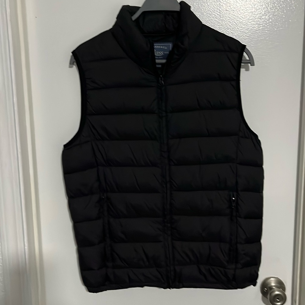 Men’s Bass Black Vest
